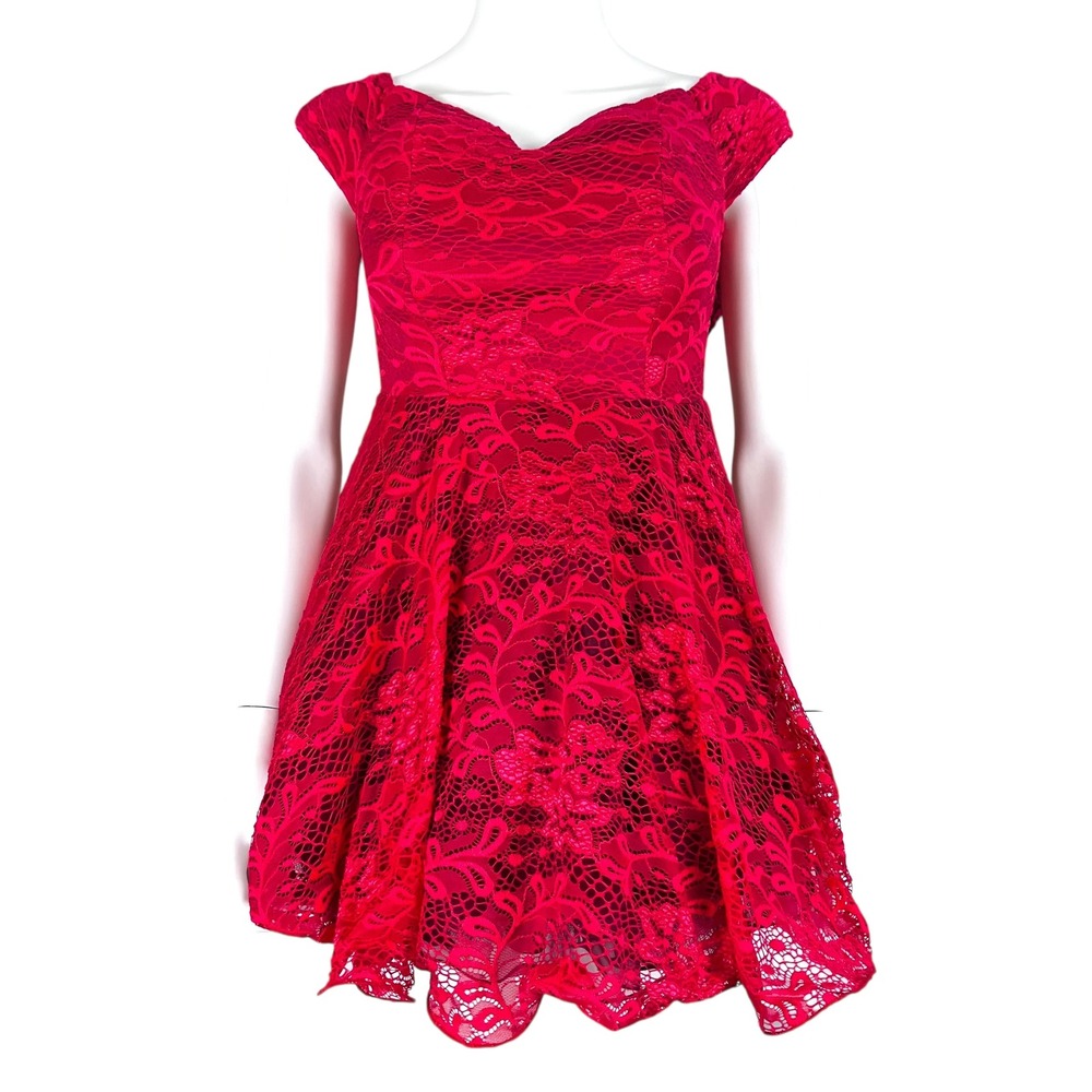 Windsor Women Dress Small Red Lace Off‎ The Shoulder Short Dress & Tulle Lining